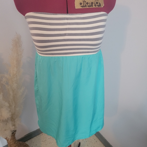 Strapless shirt - Picture 2 of 2